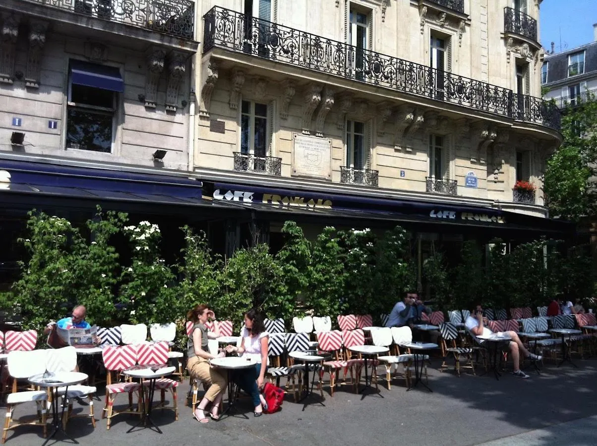 Arc De Triomphe & Wagram - City Apartment Paris