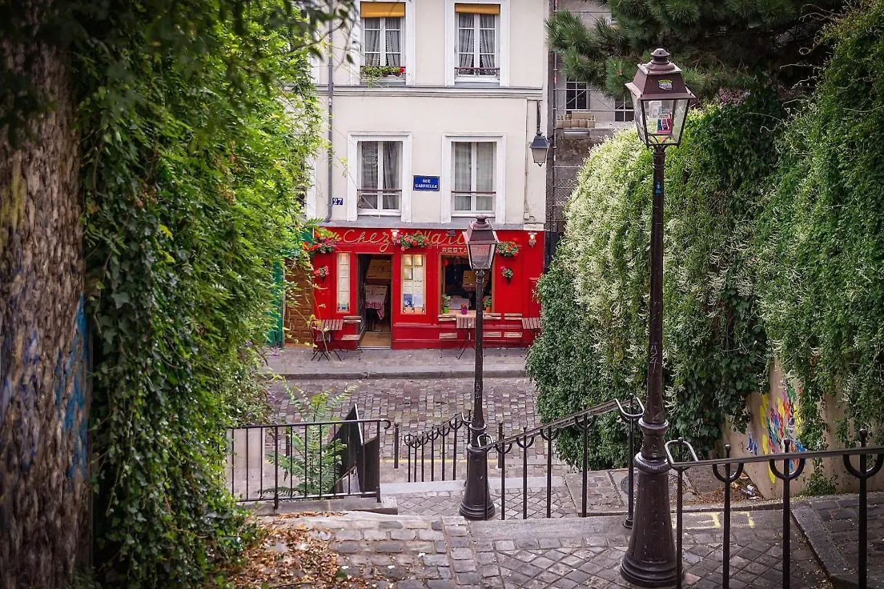 Arc De Triomphe & Wagram - City Apartment Paris France